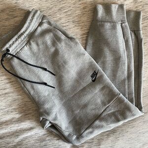 Nike Women’s Tech Jogger